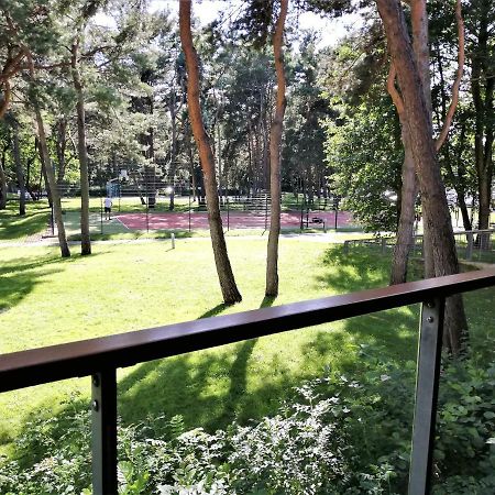 Apartament Nadmorski Dwor Danzig Exterior foto