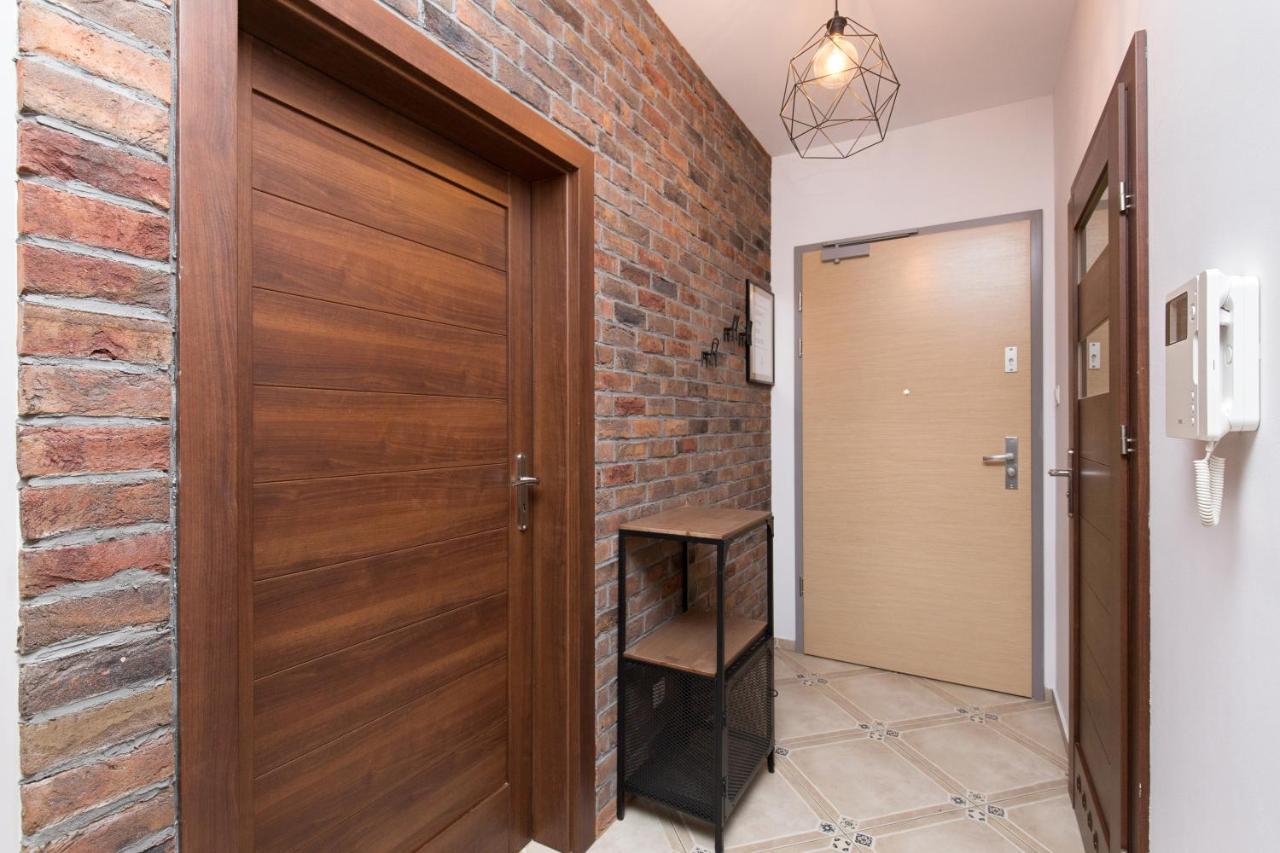 Apartament Nadmorski Dwor Danzig Exterior foto